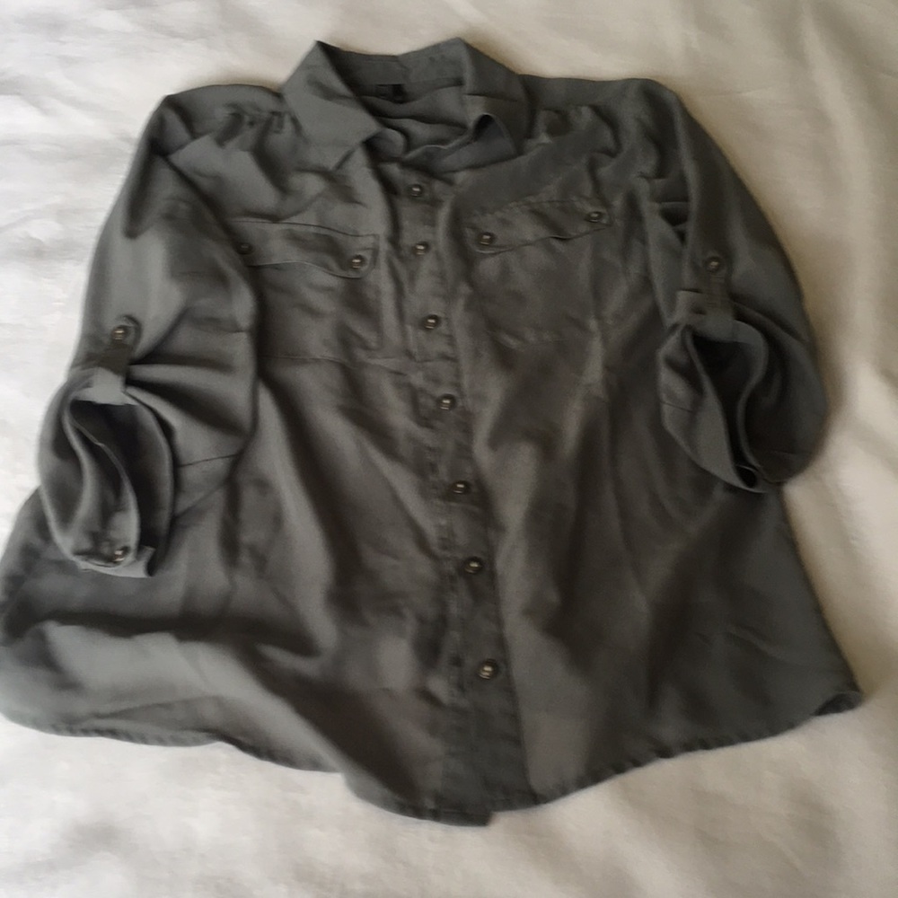 Maurice’s flowy button-down